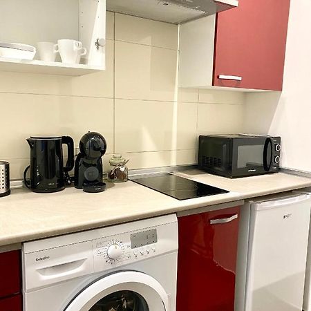 Apartamentos Fuencarral มาดริด ภายนอก รูปภาพ