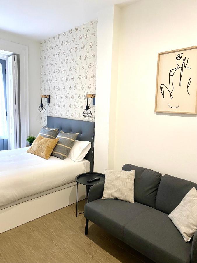 Apartamentos Fuencarral มาดริด ภายนอก รูปภาพ