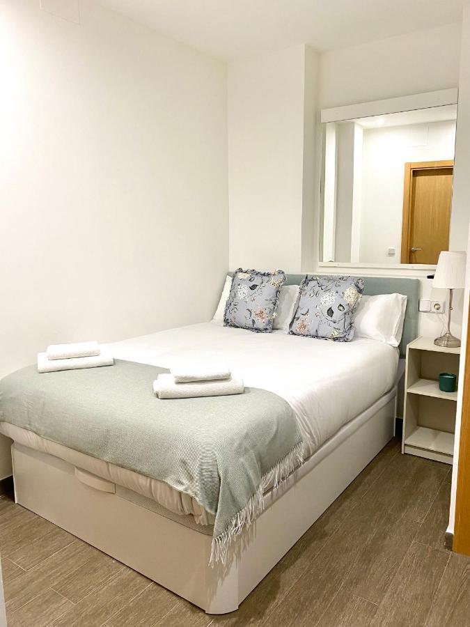 Apartamentos Fuencarral มาดริด ภายนอก รูปภาพ