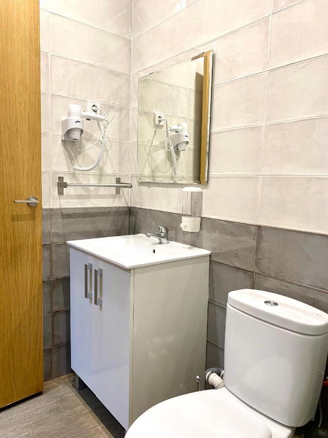 Apartamentos Fuencarral มาดริด ภายนอก รูปภาพ